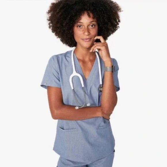 Figs Tops - Figs Casma Three-Pocket Scrub Top Indigo Heather Blue Medical Uniform Work Small